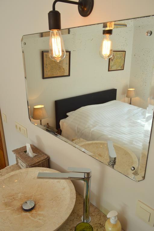 Le Vieux Marronnier Bed & Breakfast